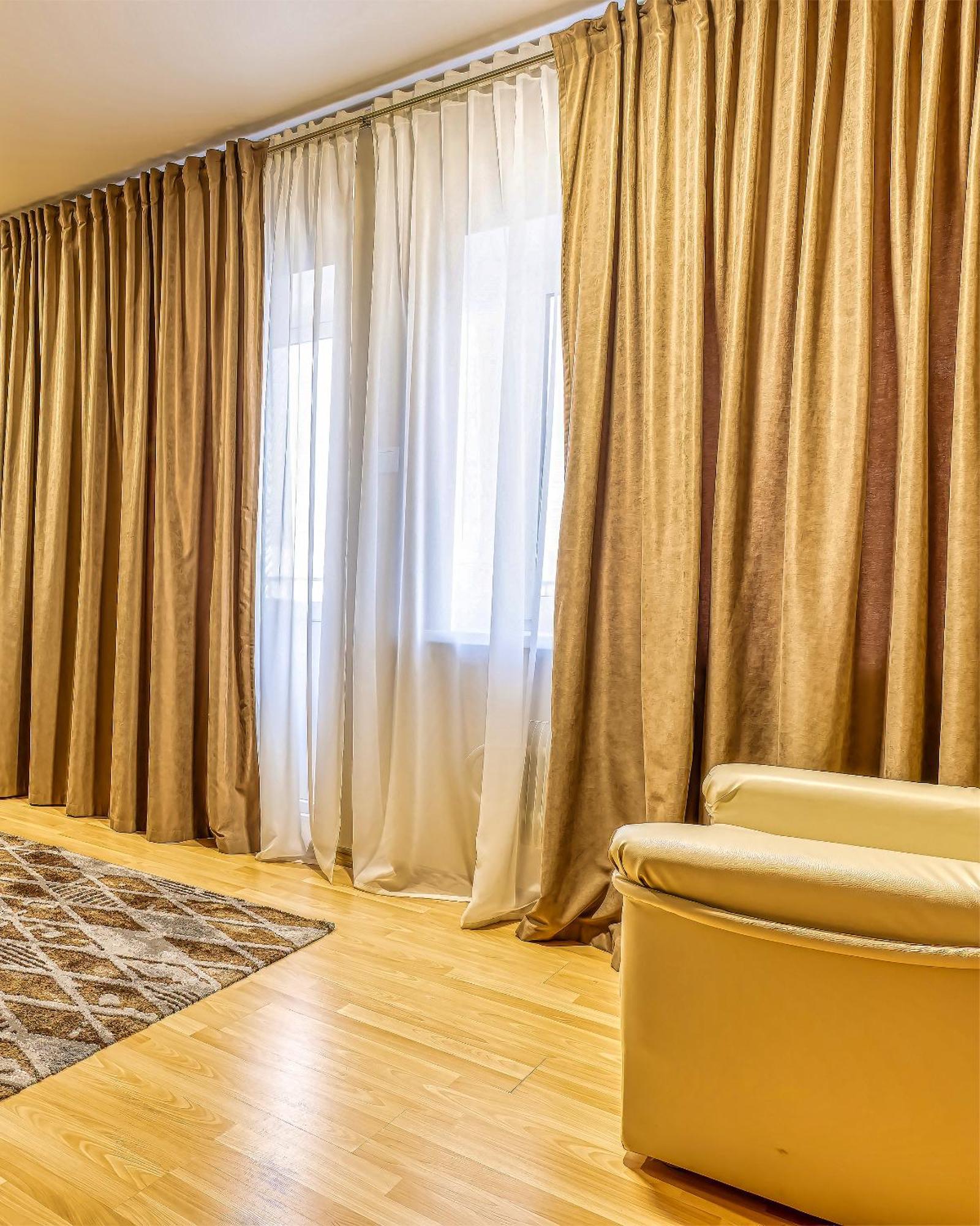 Sv Hotel, Restaurant & Airport Parking Todiresti  Екстериор снимка